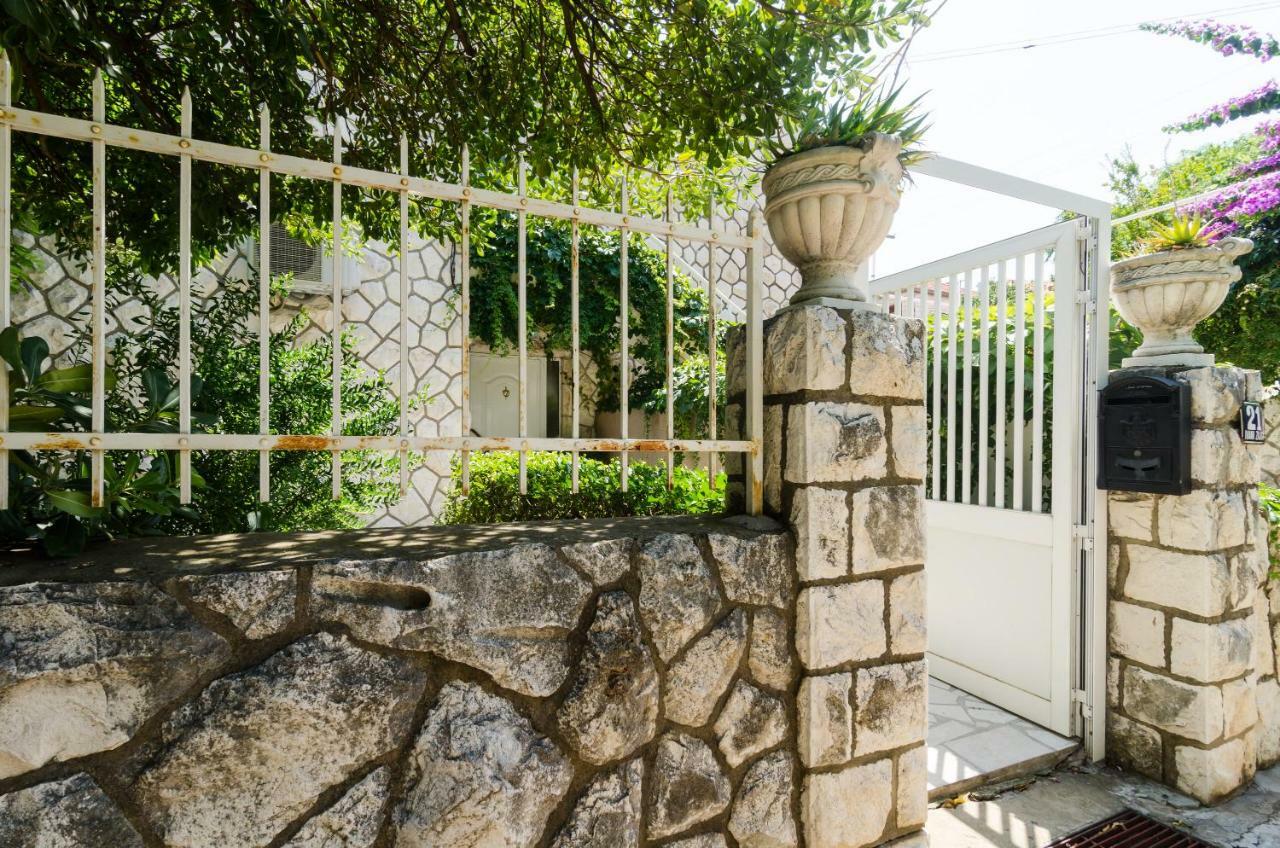Wisteria Apartment Dubrovnik Exterior photo