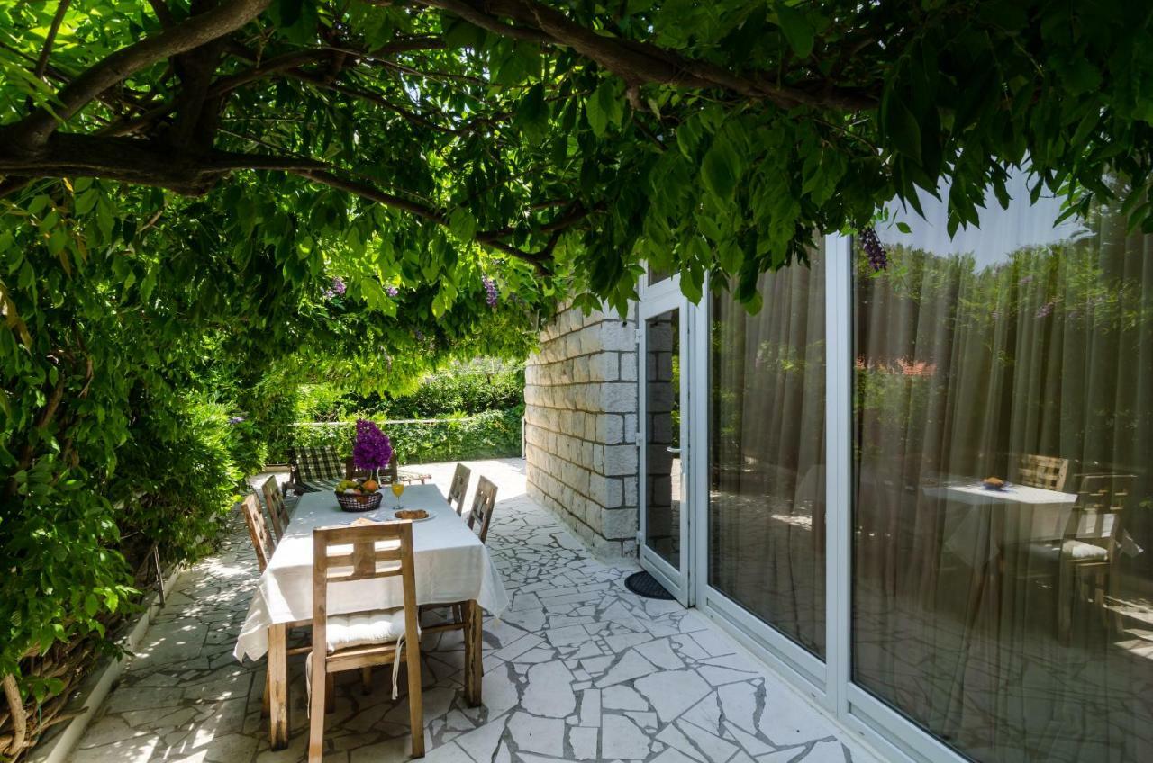 Wisteria Apartment Dubrovnik Exterior photo